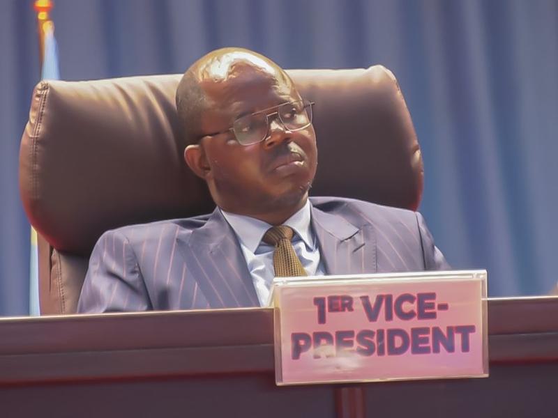 Course au perchoir de l’Assemblée nationale en RDC : Jean-Claude Tshilumbayi se rétracte et exprime son envie de prendre la place de Vital Kamerhe